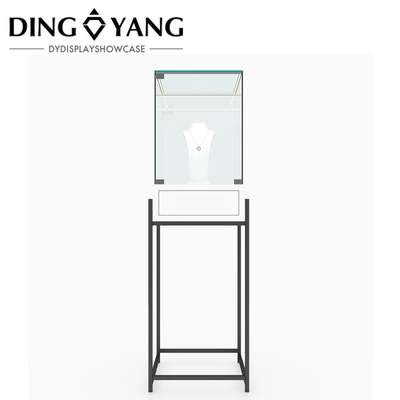 Modern Fashion Style Jewelry Store Display Cabinets With Low Power Consumption Lights